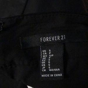 Forever 21 Skirts - Forever 21 faux leather and suede miniskirt sz s Forever 21 Skirts - Forever 21 faux leather and suede miniskirt sz s